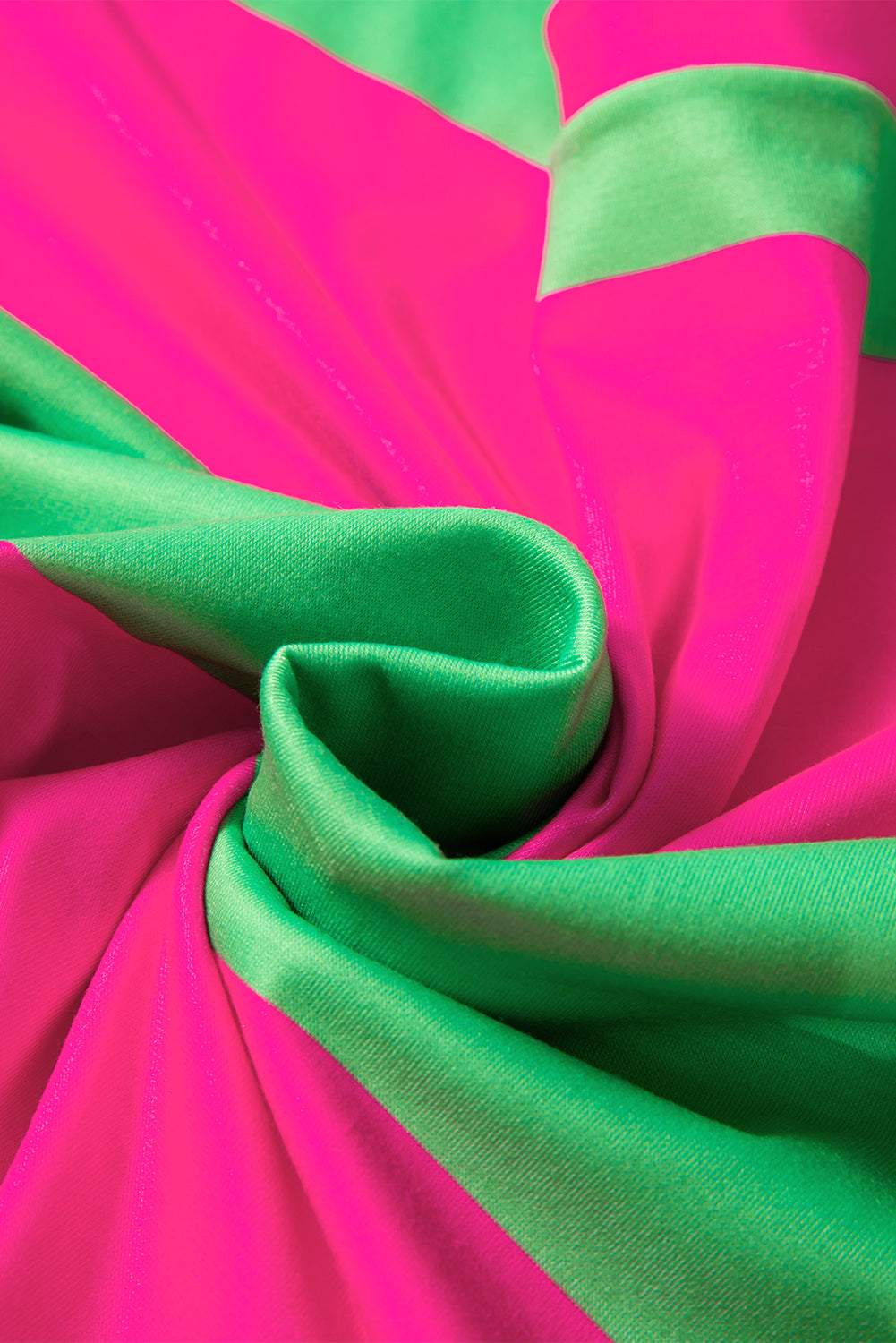 Green Colorblock Rounded Hem Loose Top