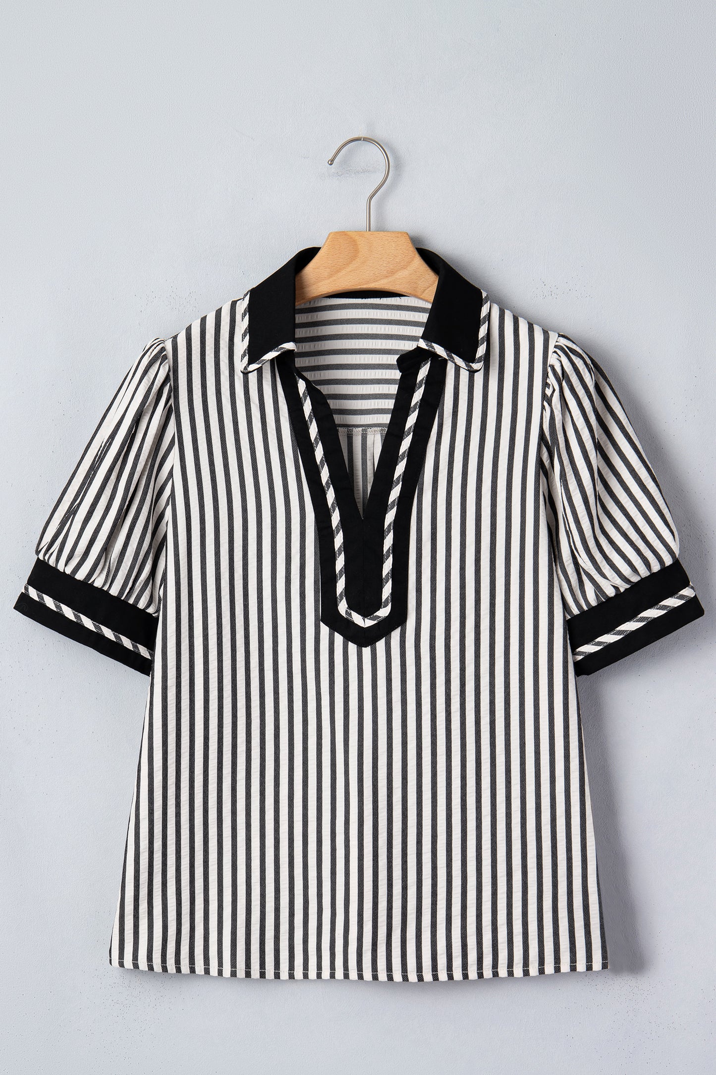 Black Stripe Collared Split Neck Short Bubble Sleeve Blouse