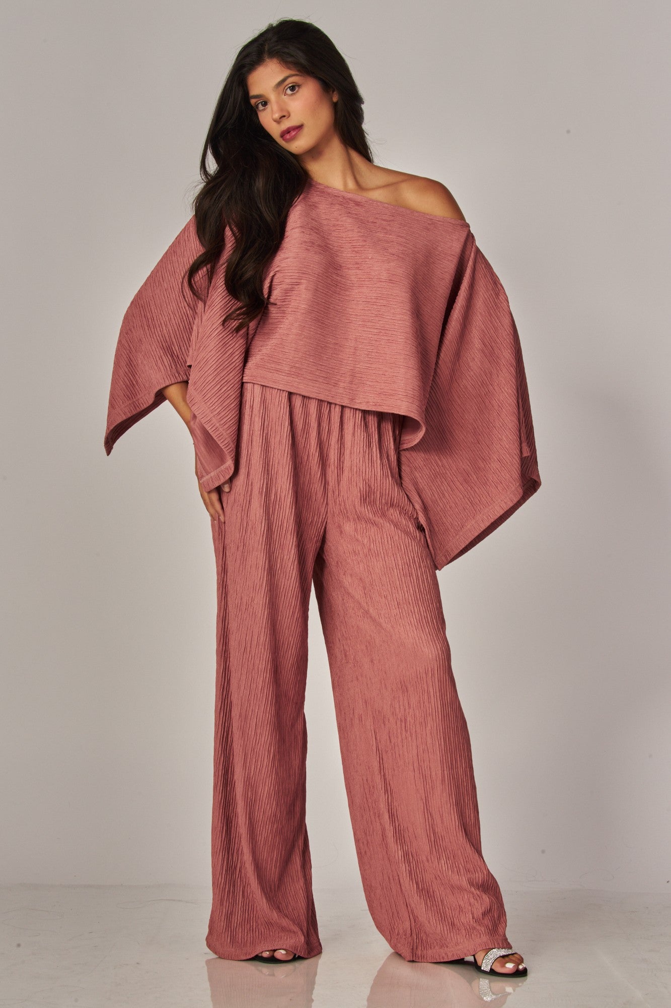 Love Poem Crinkled Plisse Cape Kimono Luxury Pants Set