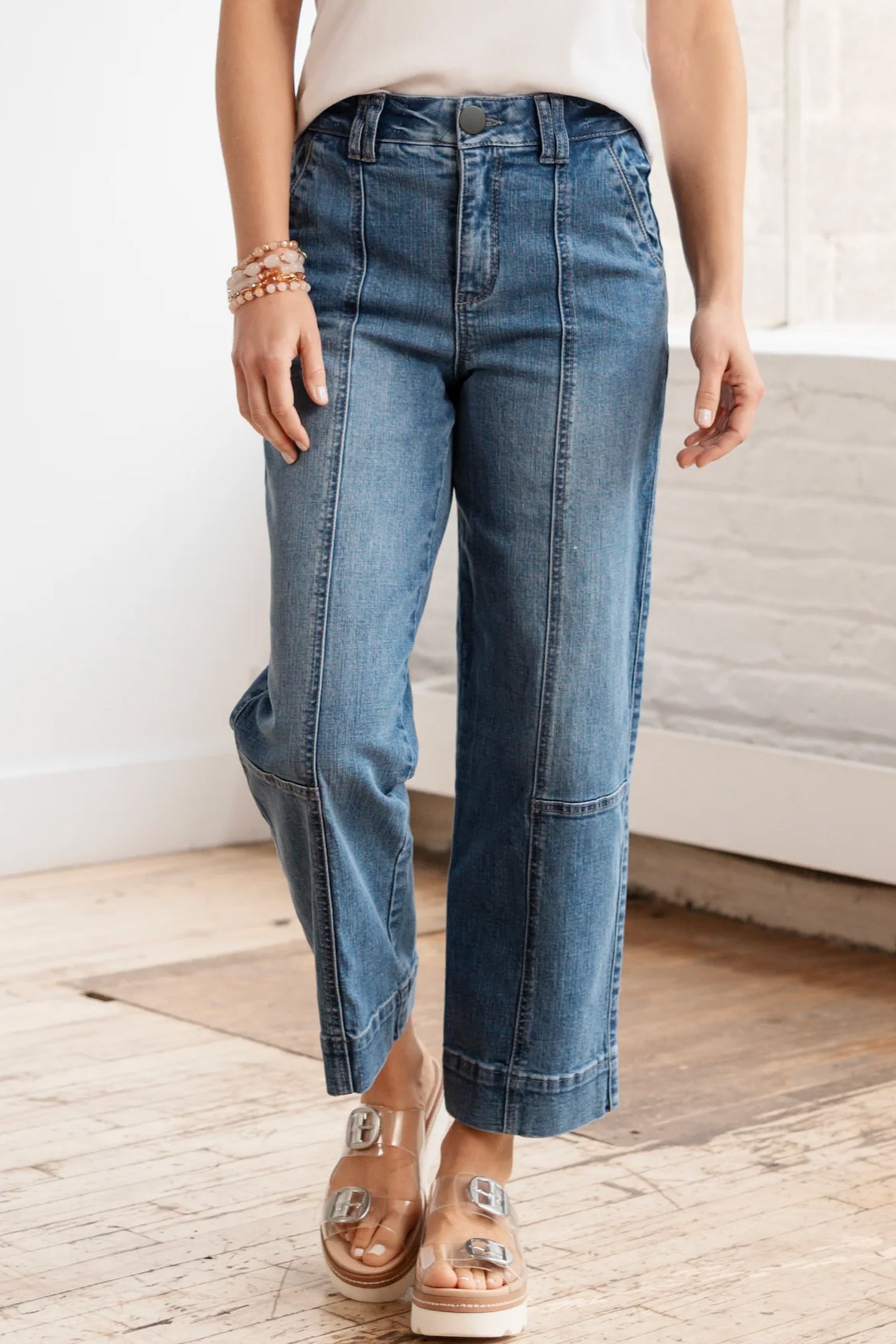 Lavendar Lane Clothing Sail Blue straight jeans with exposed stitching, featuring a classic denim look and a relaxed fit.