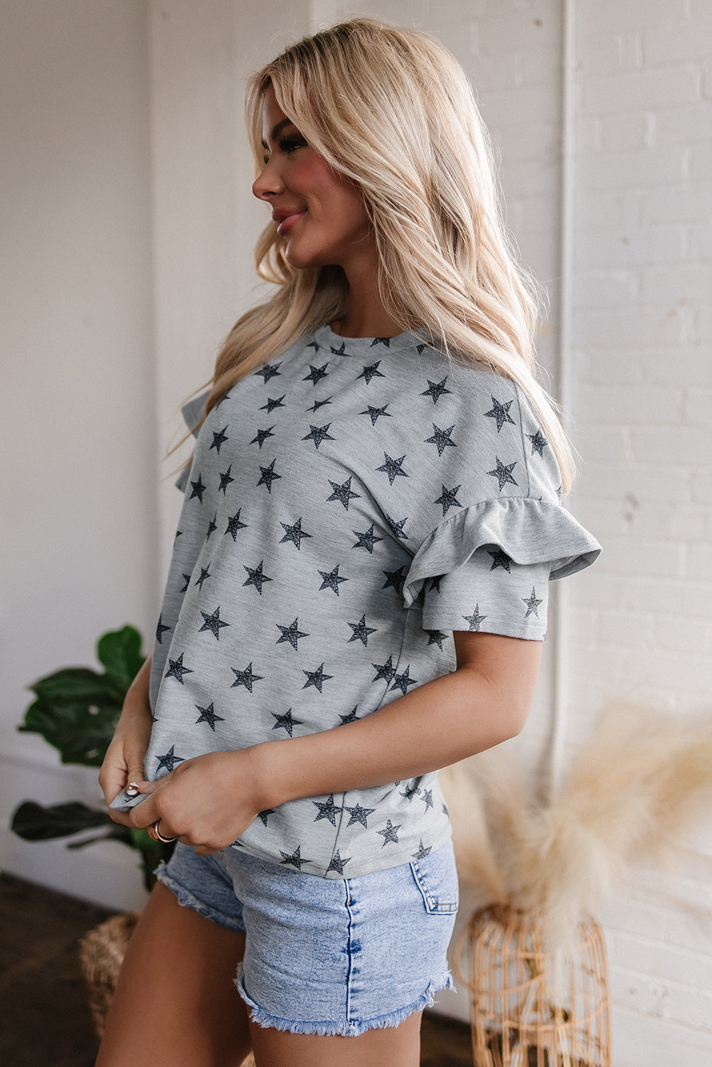 Gray Star Print Tiered Ruffled Sleeve Crew Neck Top