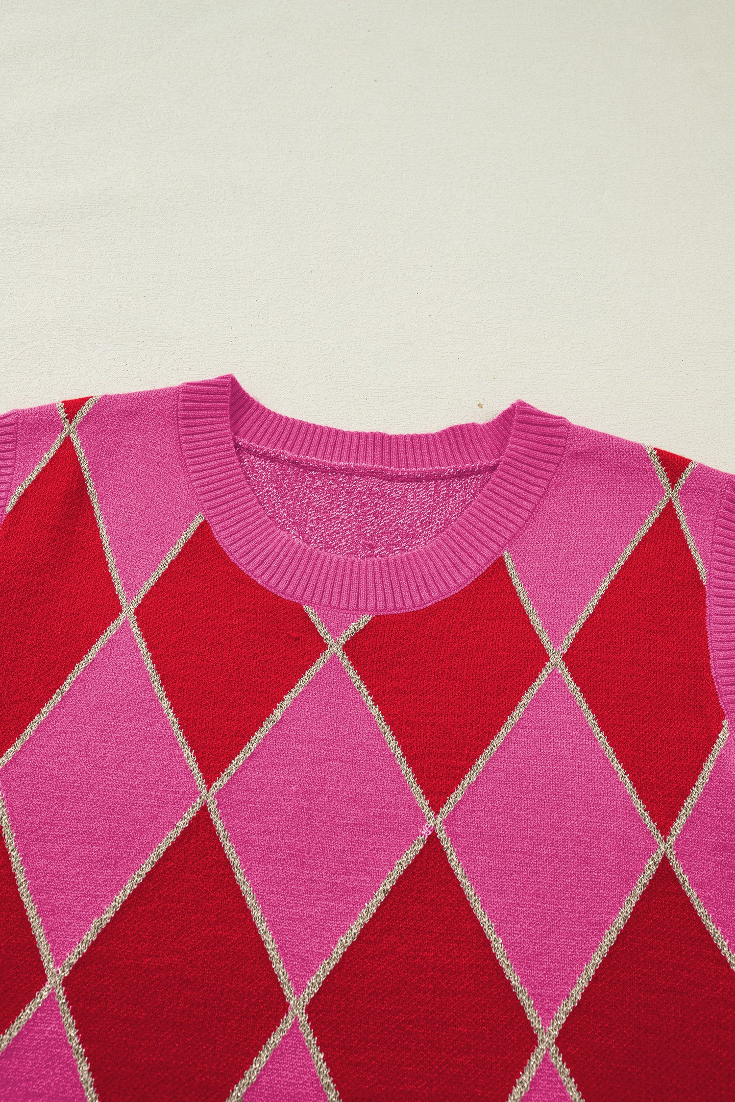 Lavendar Lane Clothing rose glitter trim rhombus pattern knit sweater vest, stylish and cozy for casual wear.