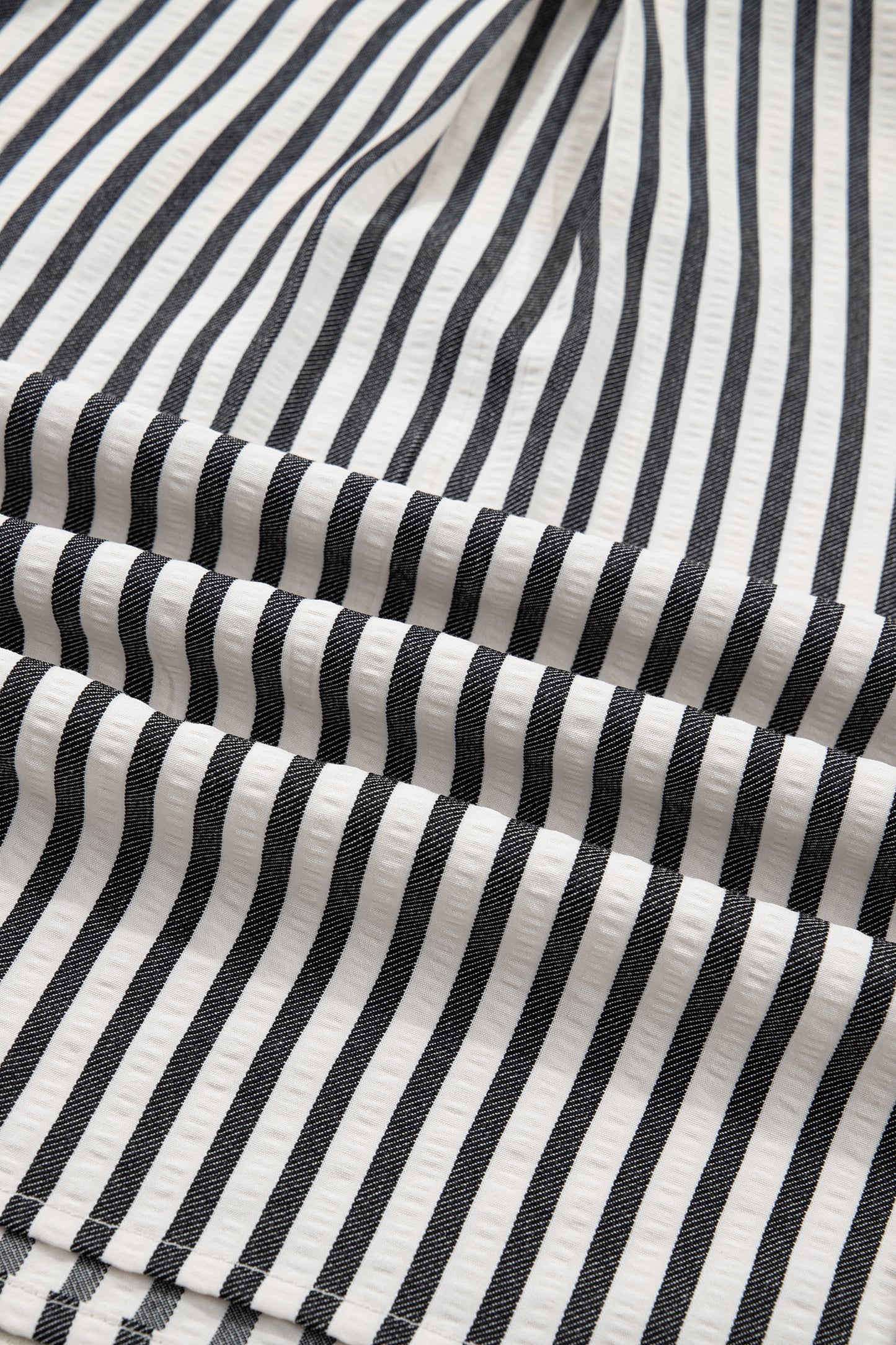 Black Stripe Collared Split Neck Short Bubble Sleeve Blouse