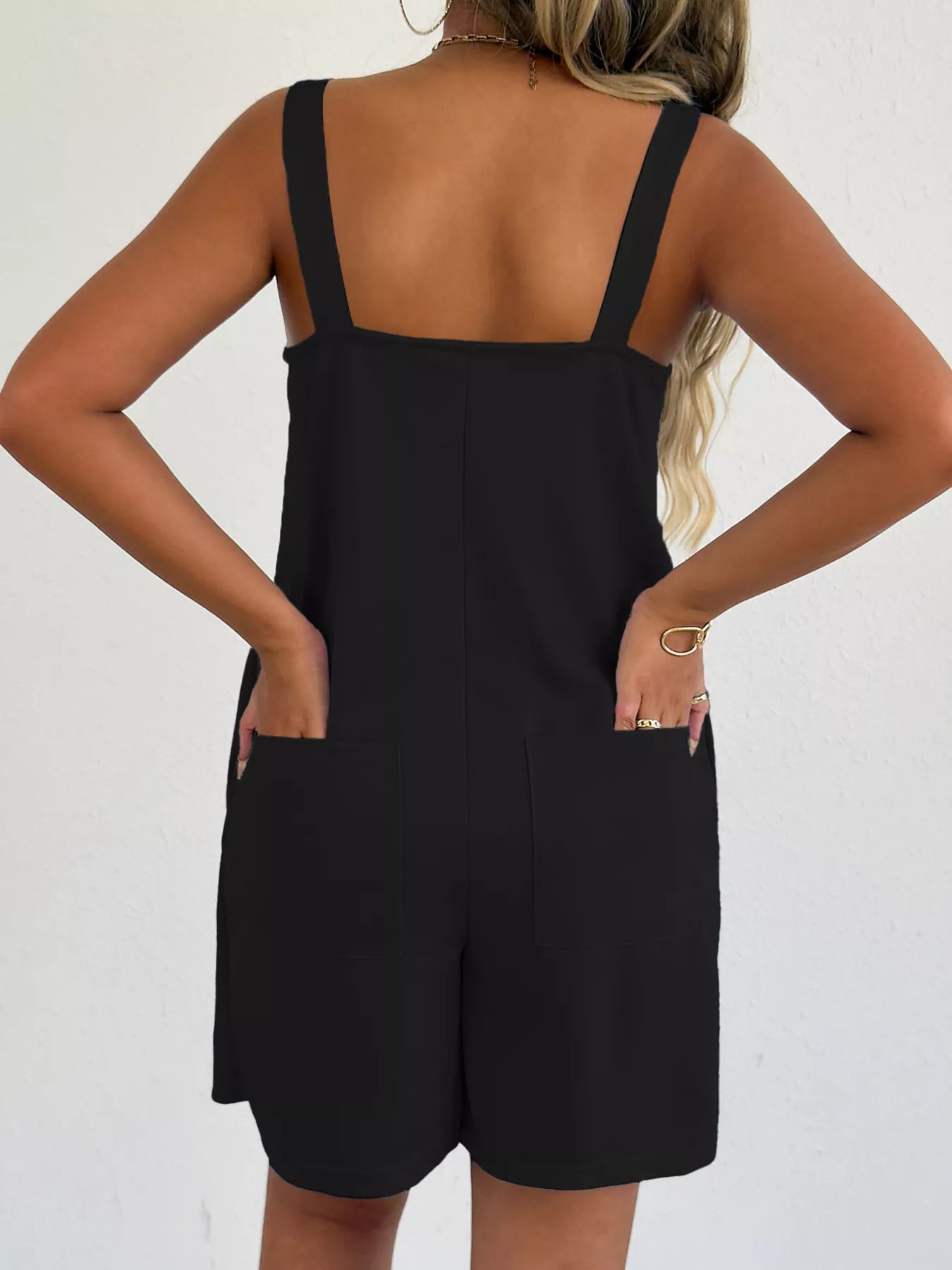Lavendar Lane Clothing sleeveless casual romper with side pockets, lightweight and comfortable for warm weather.
