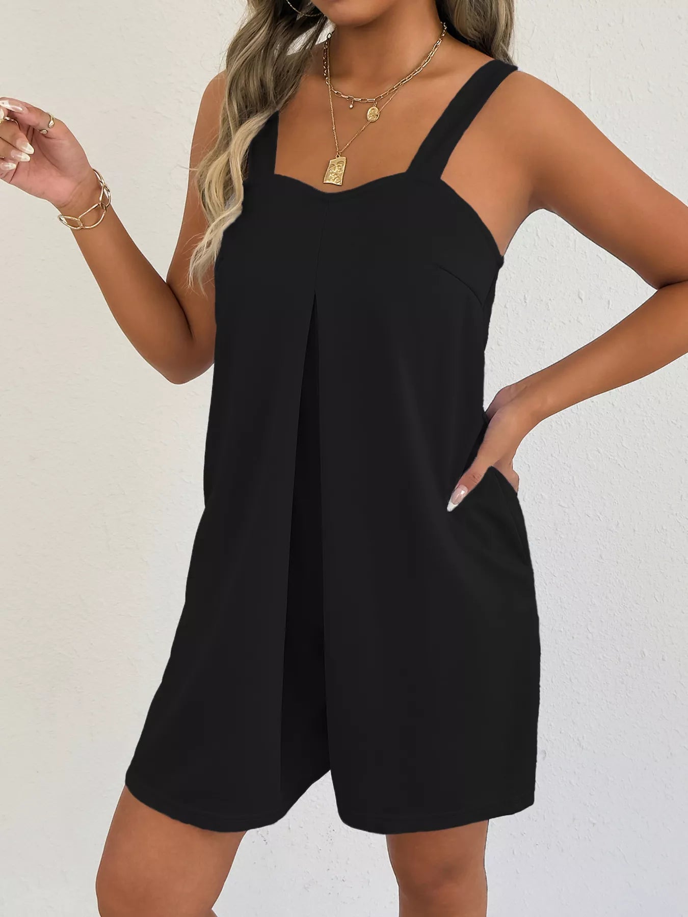 Lavendar Lane Clothing sleeveless casual romper with side pockets, lightweight and comfortable for warm weather wear.