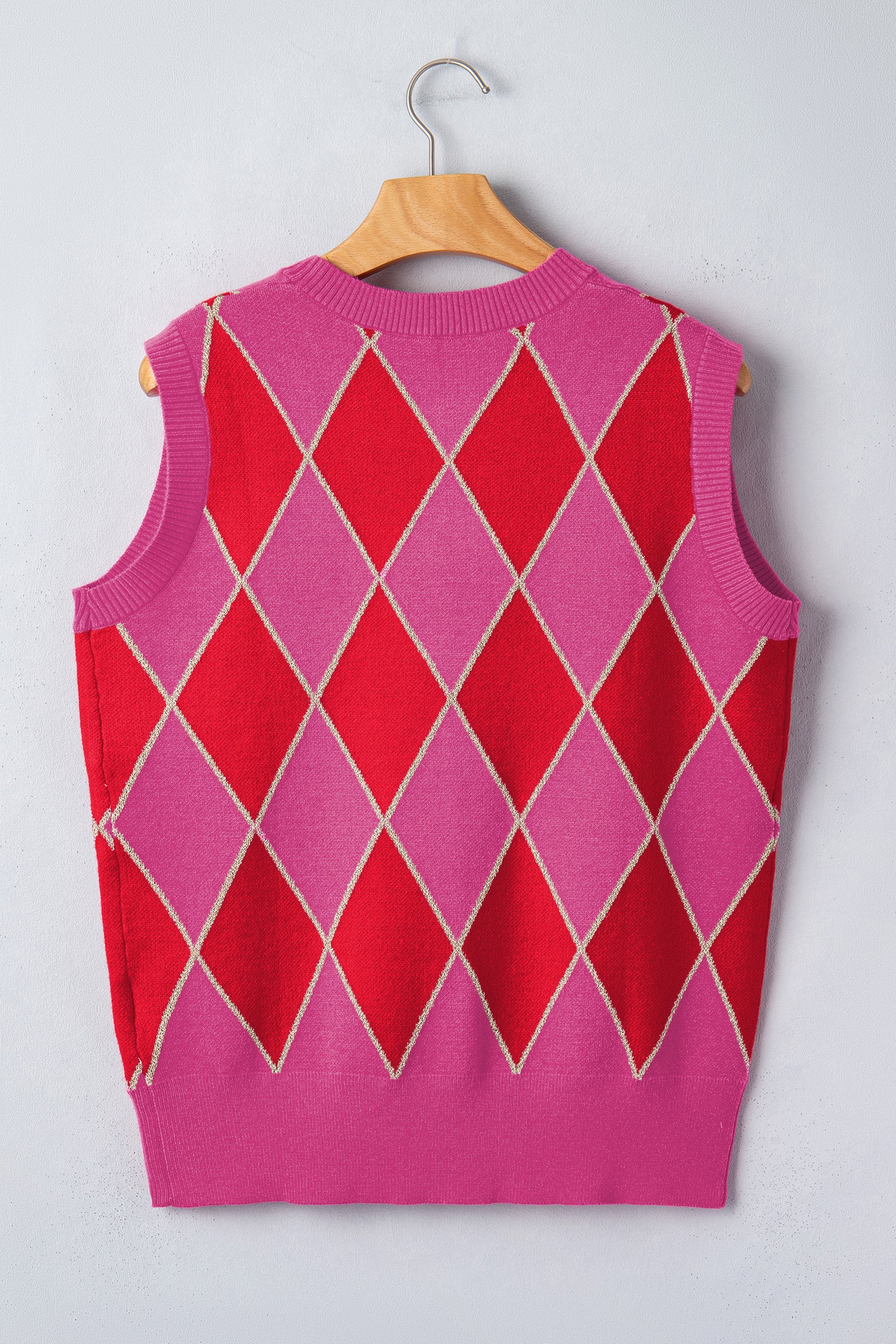 Lavendar Lane Clothing rose glitter trim rhombus pattern knit sweater vest, stylish and cozy for casual wear.
