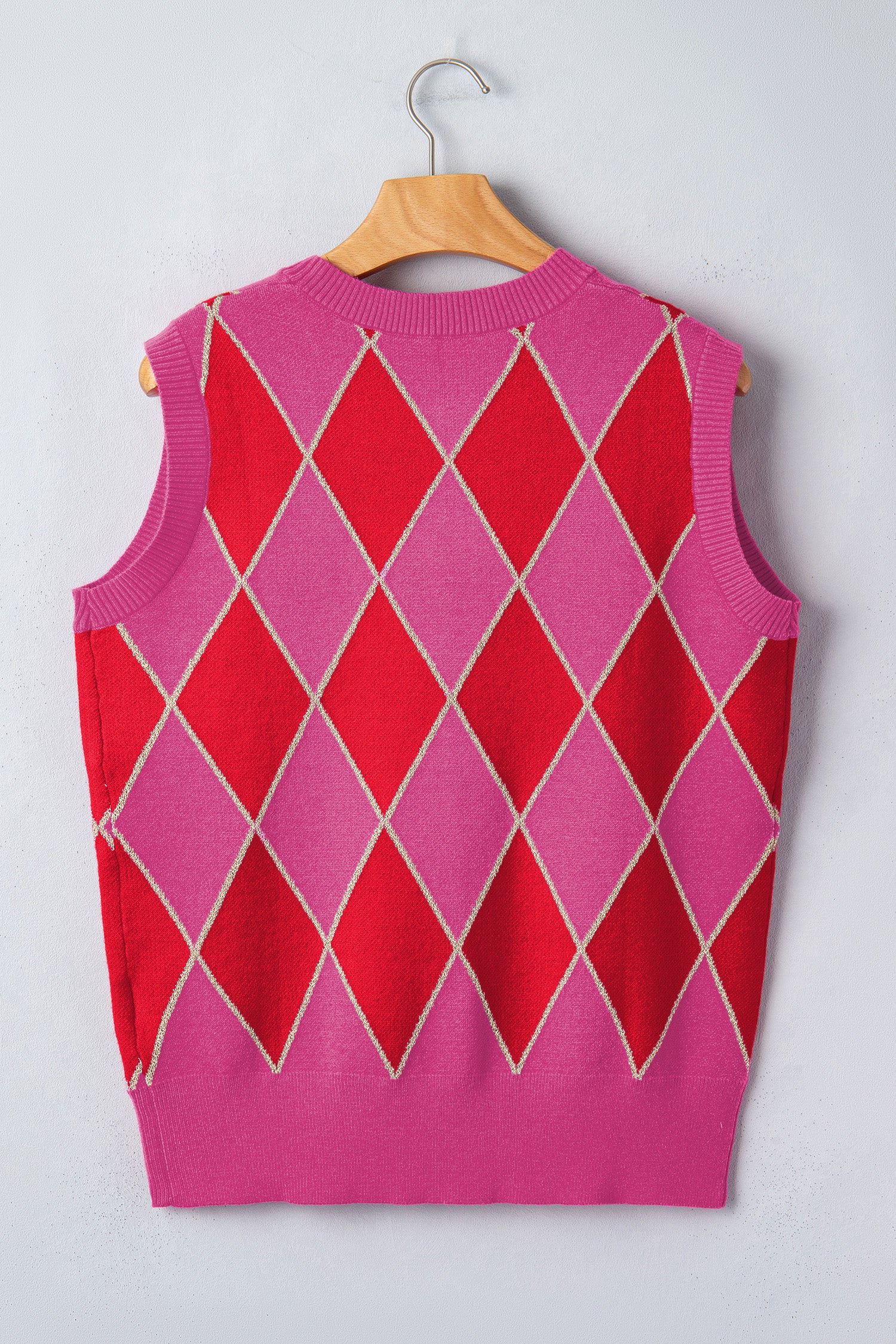 Lavendar Lane Clothing rose glitter trim rhombus pattern knit sweater vest, stylish and cozy for casual wear.