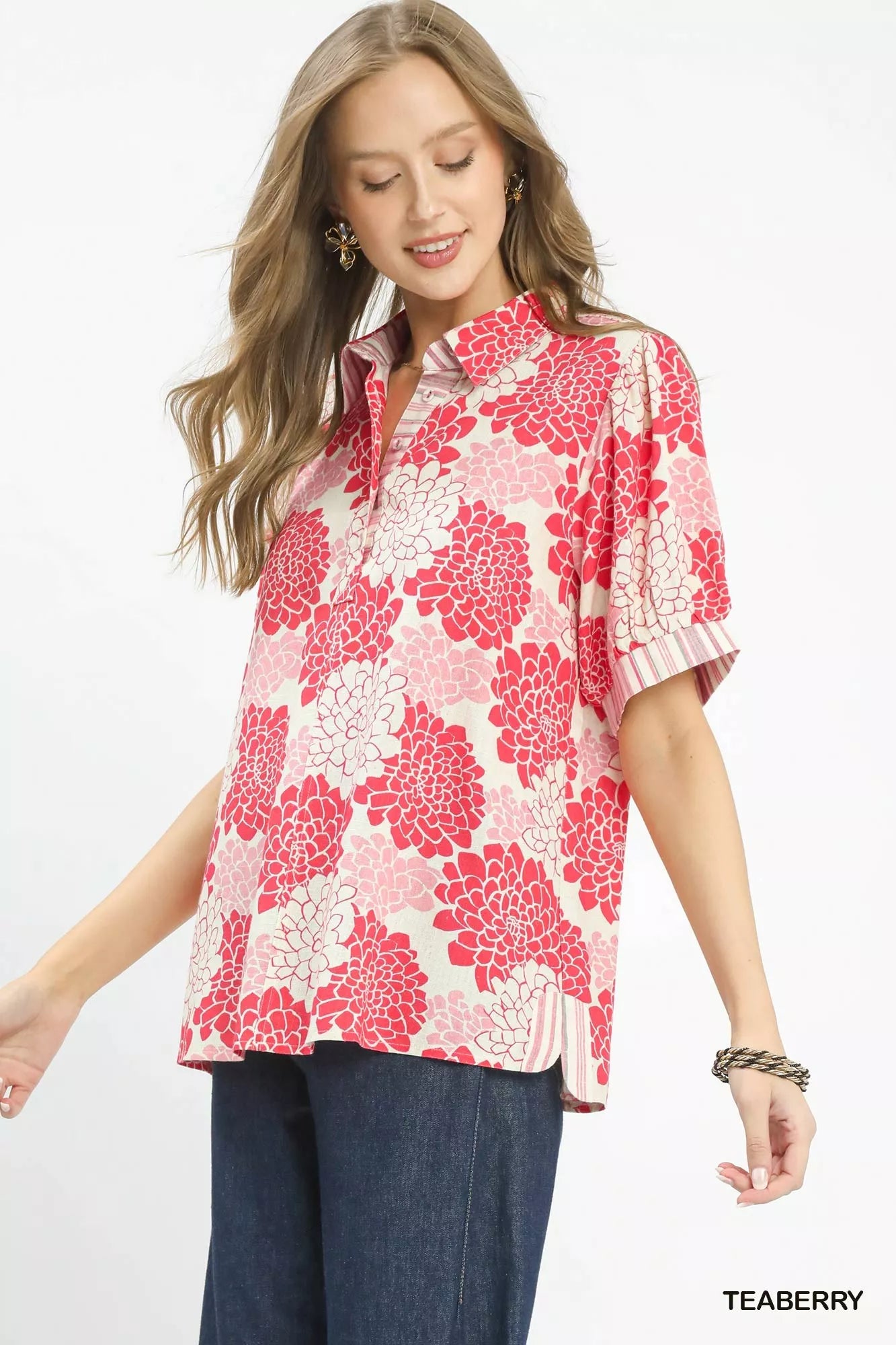 Lavendar Lane Clothing floral collared short sleeve blouse with a vibrant floral pattern and button front, casual and stylish.